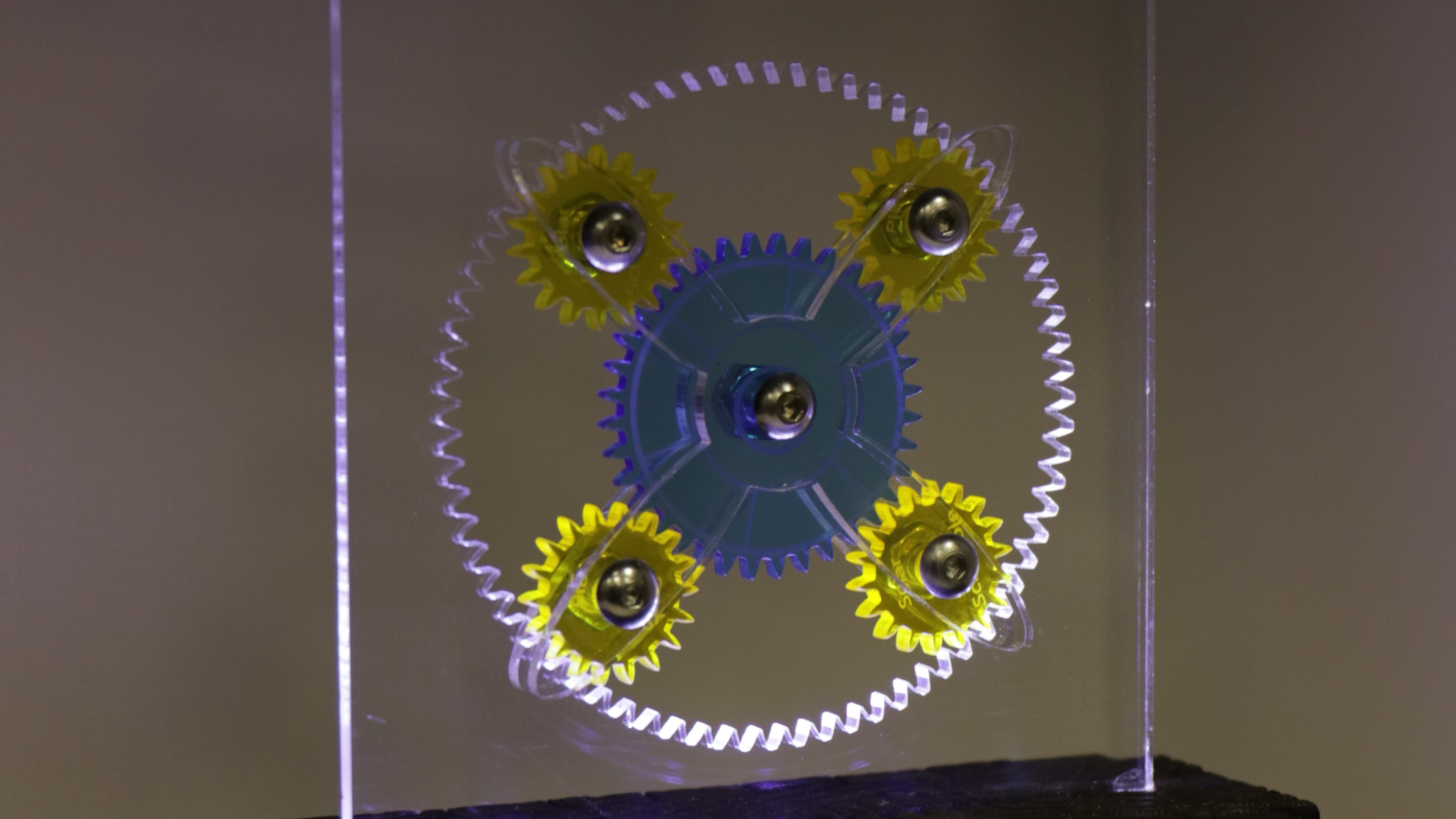 Laser Cut Planetary Gear for 2018 Mechanical Award Credit: Matt Chang